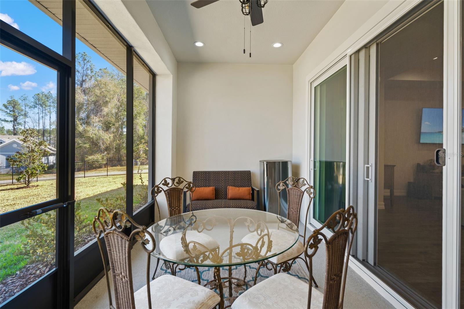 Image 36 of 53 For 4698 Hickory Oak Drive