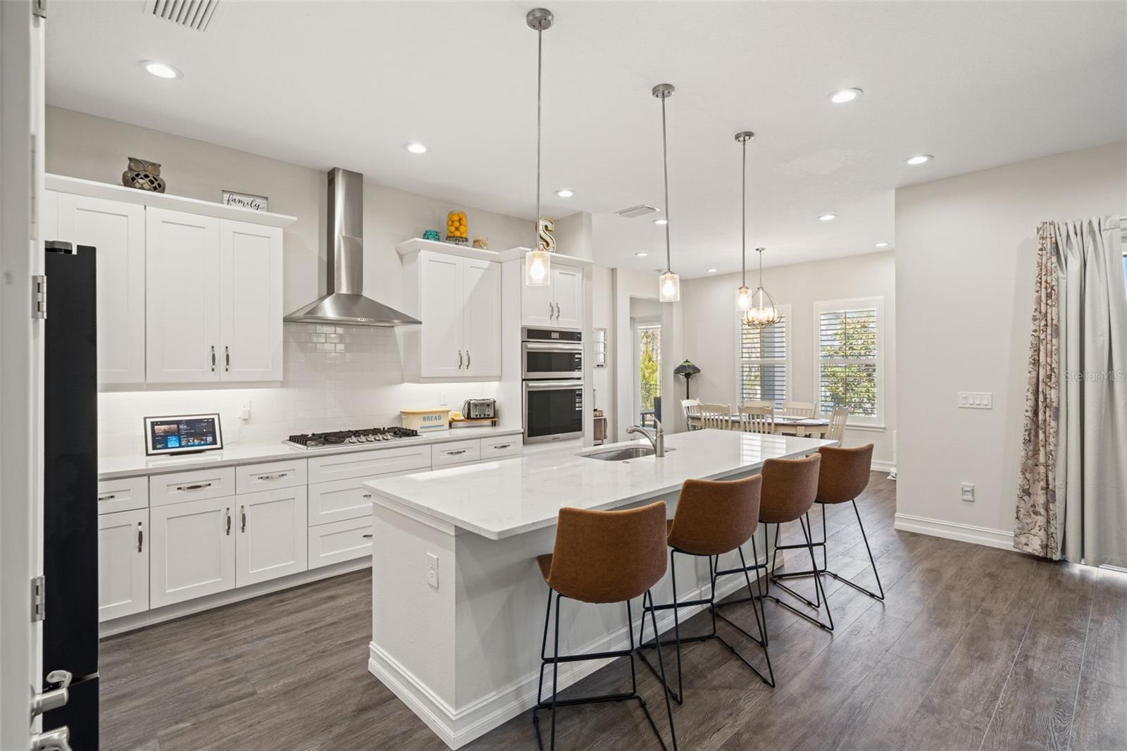 Image 8 of 53 For 4698 Hickory Oak Drive