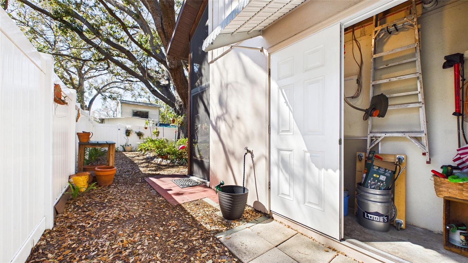 Image 43 of 52 For 4319 Cameron Avenue