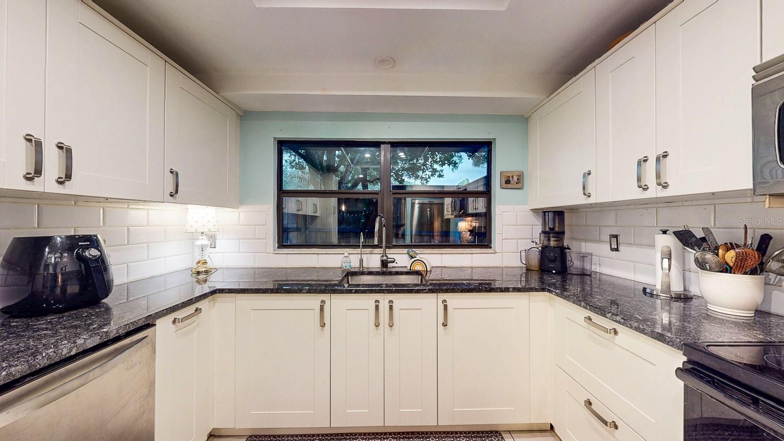 Image 20 of 58 For 4438 Summer Oak Drive