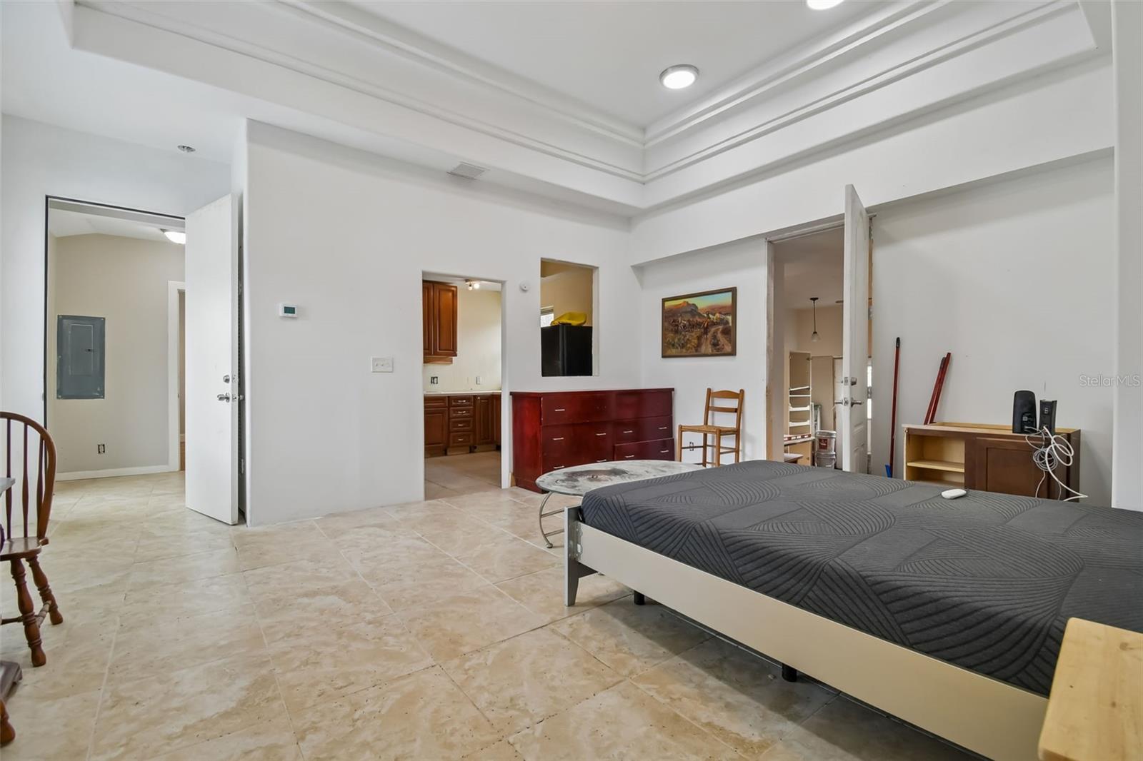 Image 14 of 47 For 5723 Cherry Tree Drive