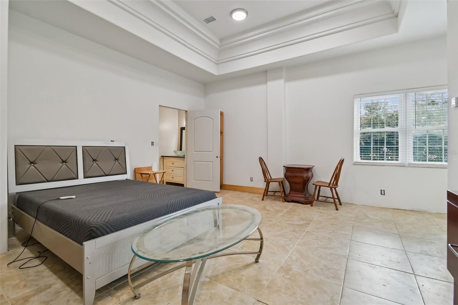 Image 15 of 47 For 5723 Cherry Tree Drive