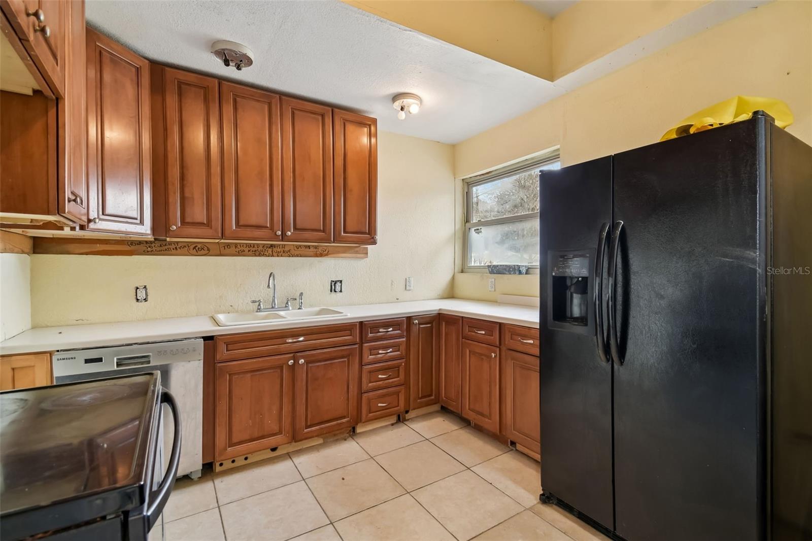 Image 18 of 47 For 5723 Cherry Tree Drive