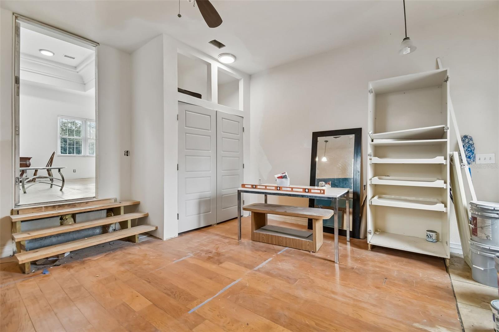 Image 22 of 47 For 5723 Cherry Tree Drive