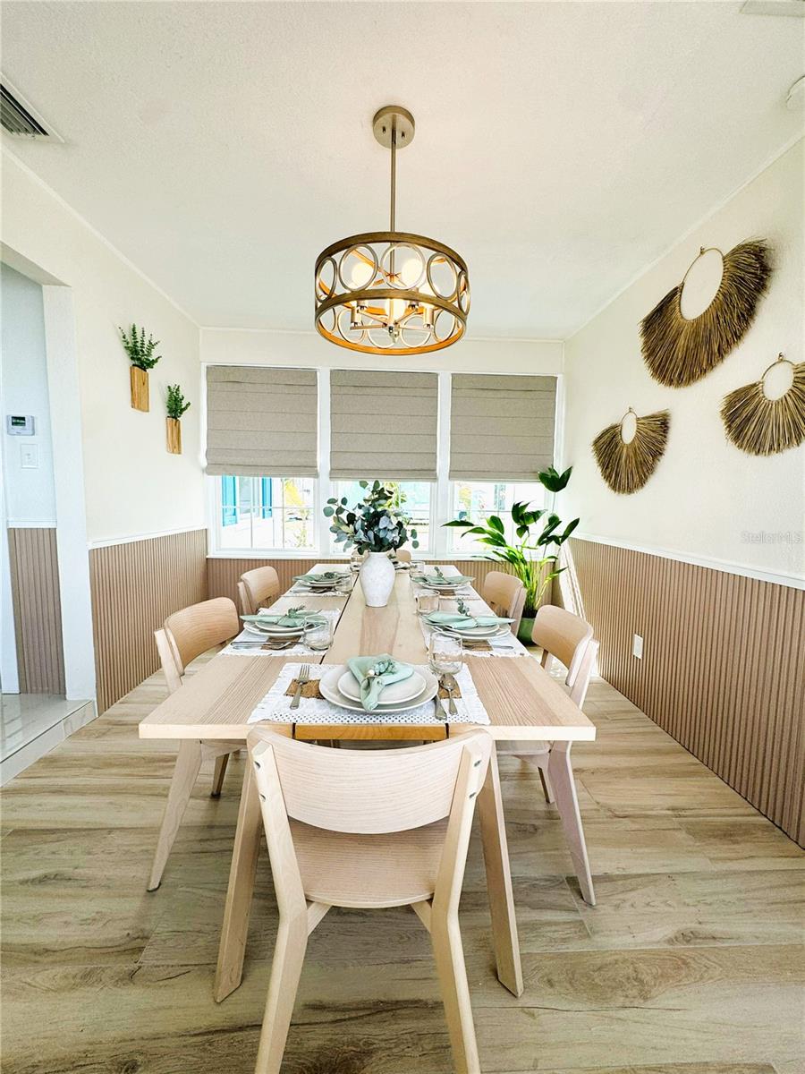 Image 10 of 27 For 4533 27th Avenue S