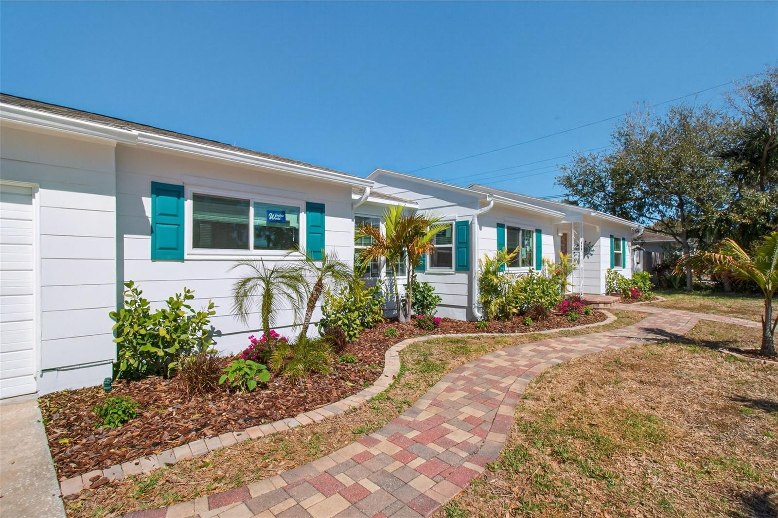 Image 2 of 27 For 4533 27th Avenue S