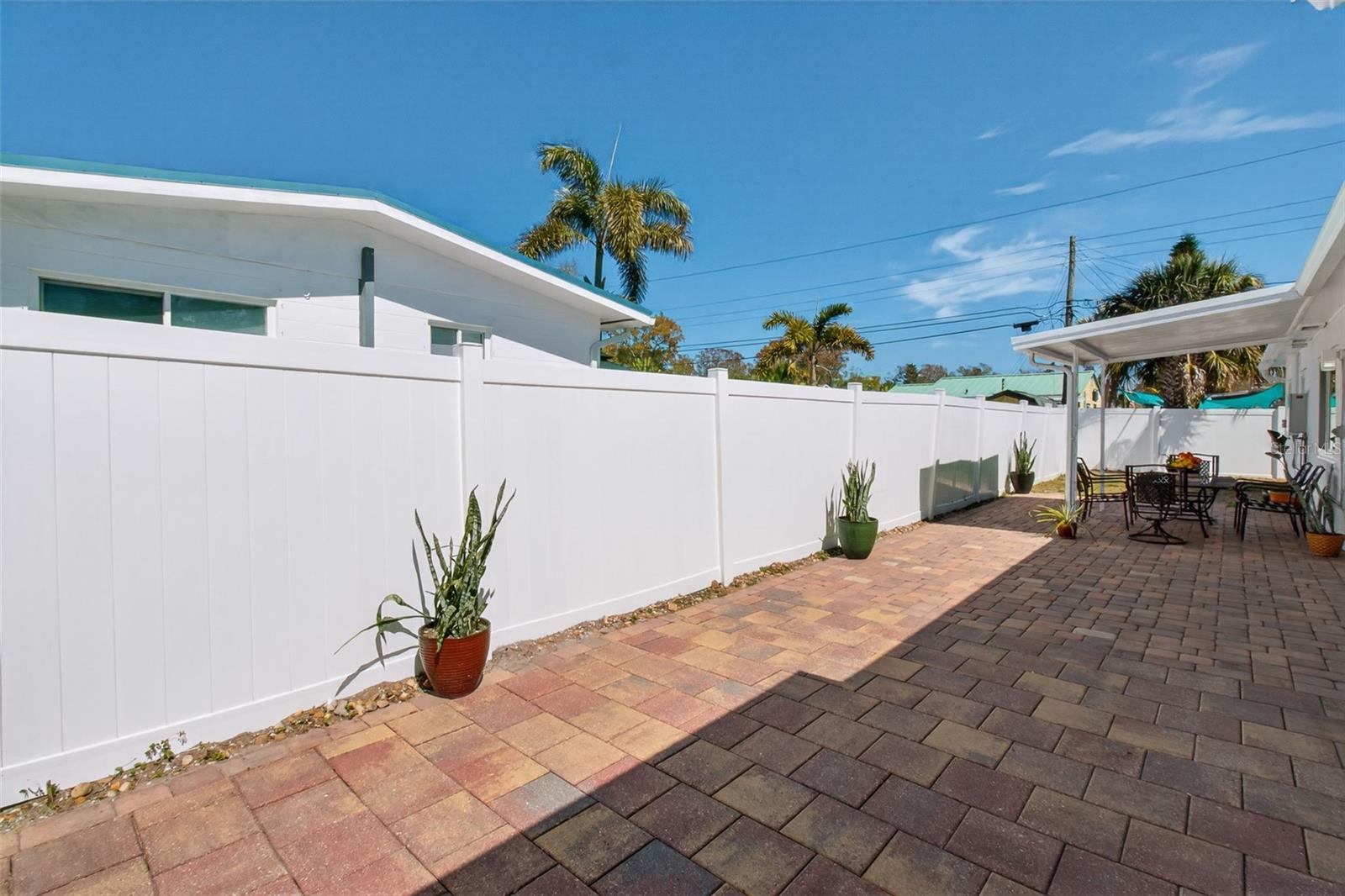 Image 22 of 27 For 4533 27th Avenue S