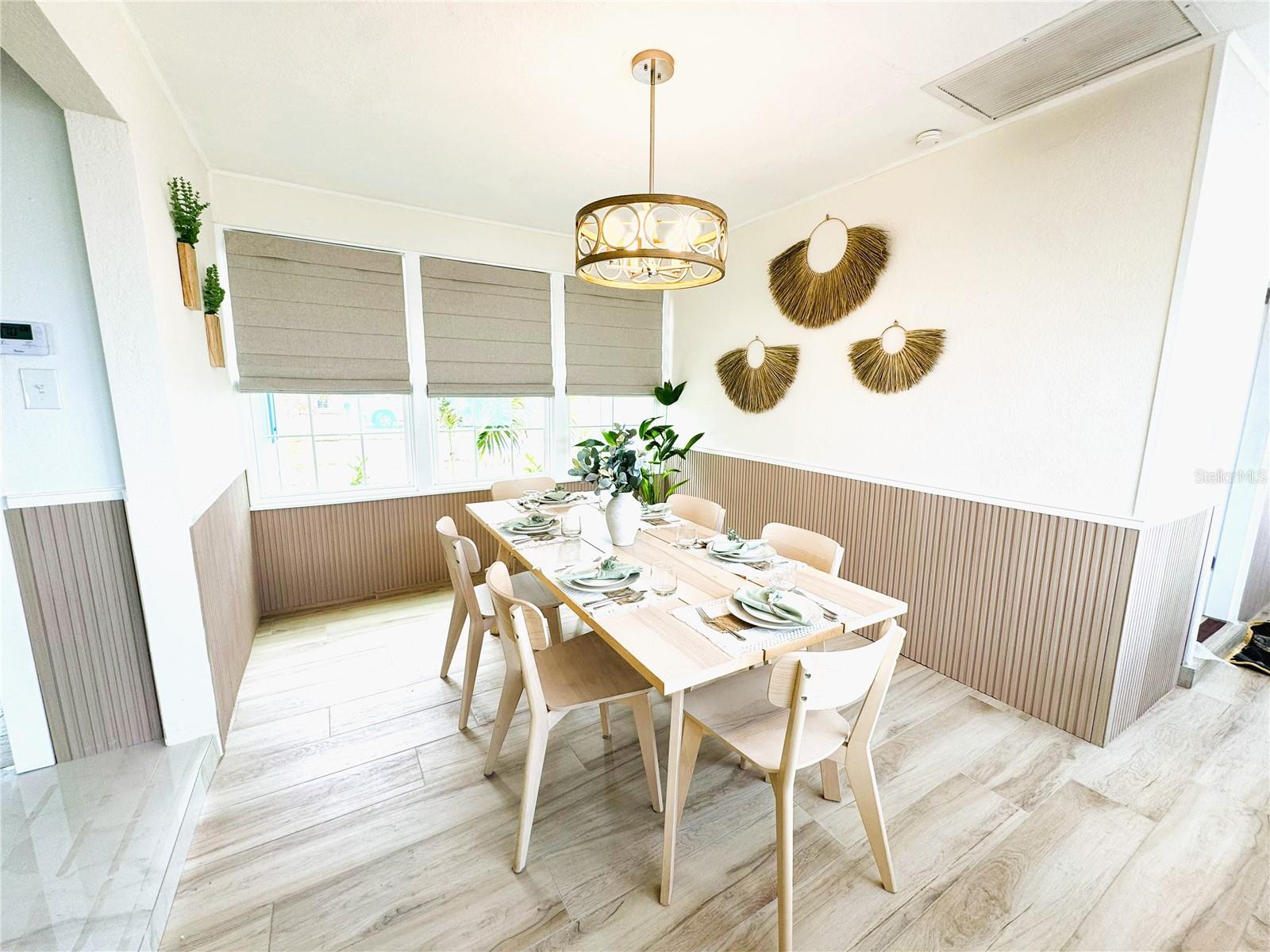 Image 9 of 27 For 4533 27th Avenue S