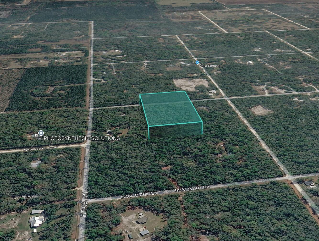 Image 14 of 26 For  85th Avenue 