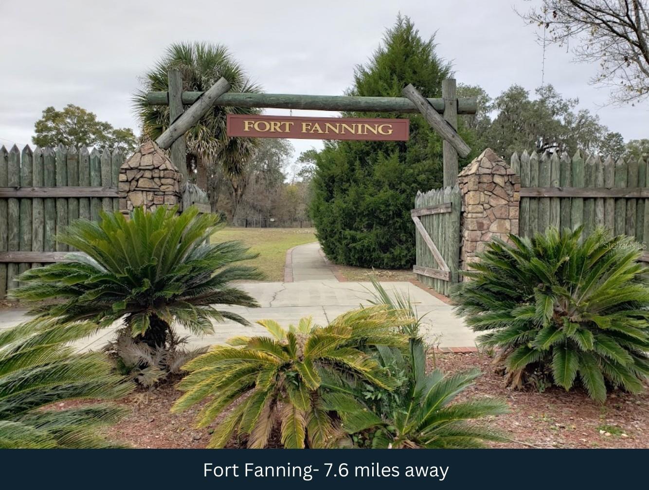 Image 8 of 26 For  85th Avenue 