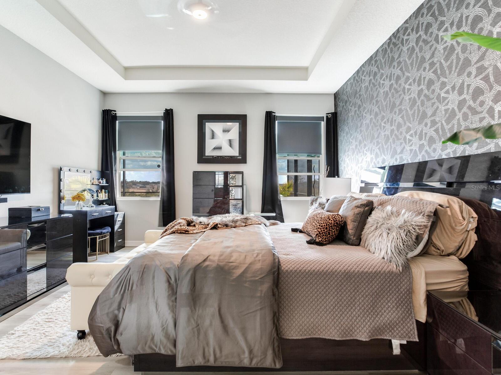 Listing photo id 11 for 9822 Shoreline View Way