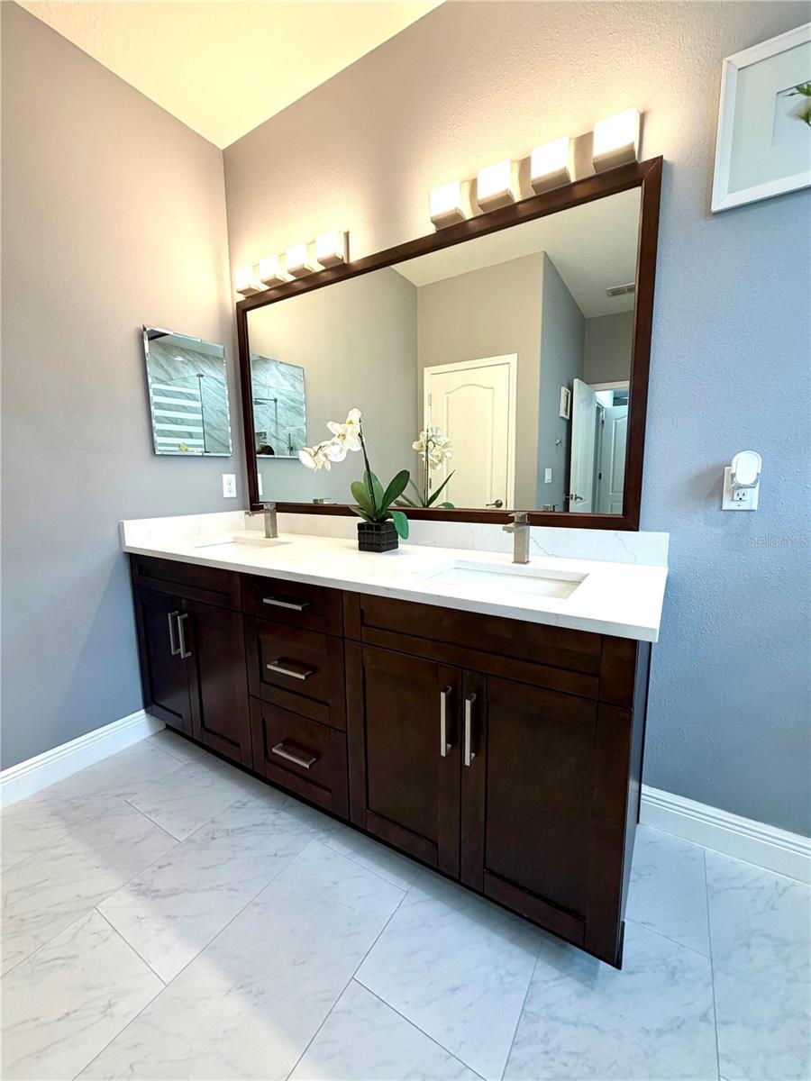 Listing photo id 30 for 20265 Merry Oak Avenue