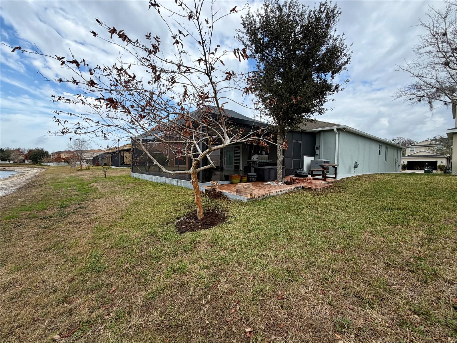 Listing photo id 50 for 20265 Merry Oak Avenue