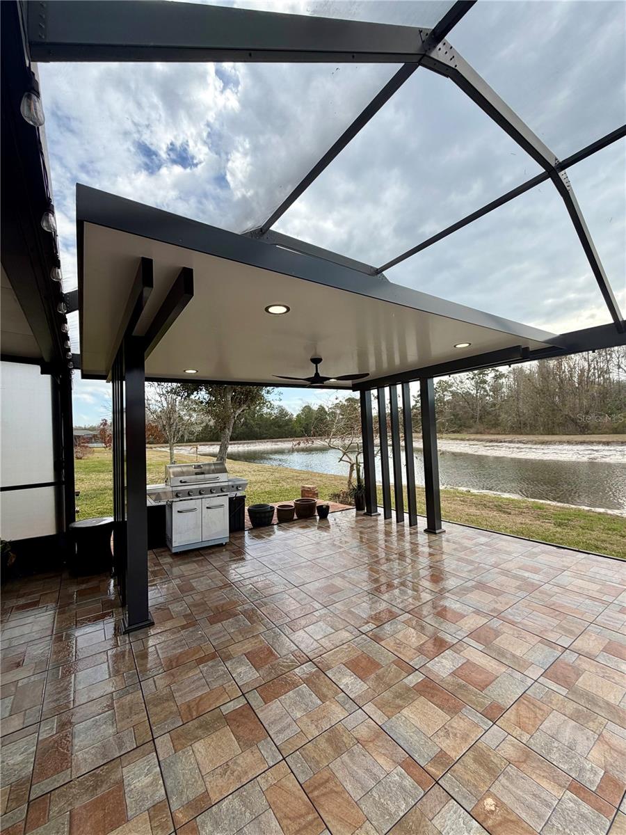 Listing photo id 56 for 20265 Merry Oak Avenue