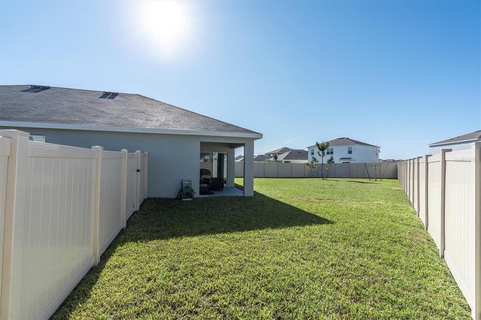 Image 15 of 19 For 5943 Wandering Willow Drive