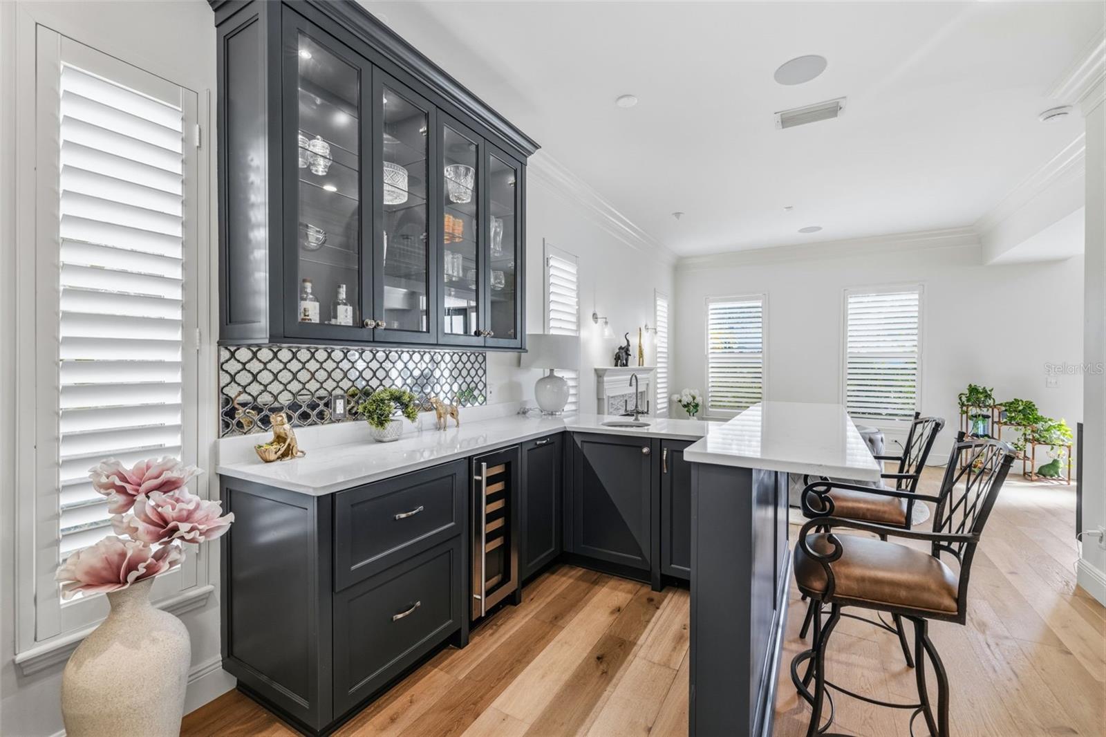 Image 13 of 70 For 2909 Bay Vista Avenue