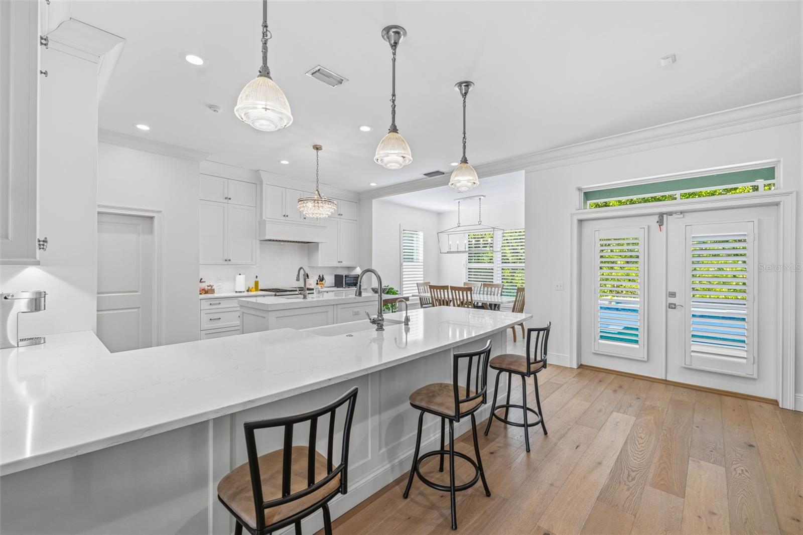 Image 20 of 70 For 2909 Bay Vista Avenue