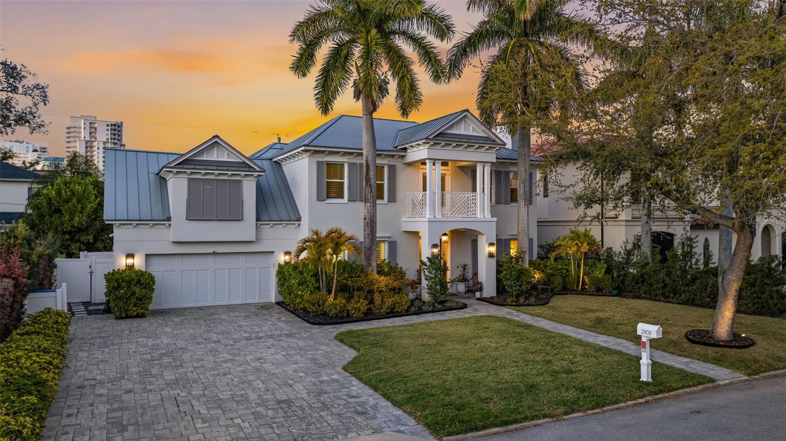 Image 5 of 70 For 2909 Bay Vista Avenue