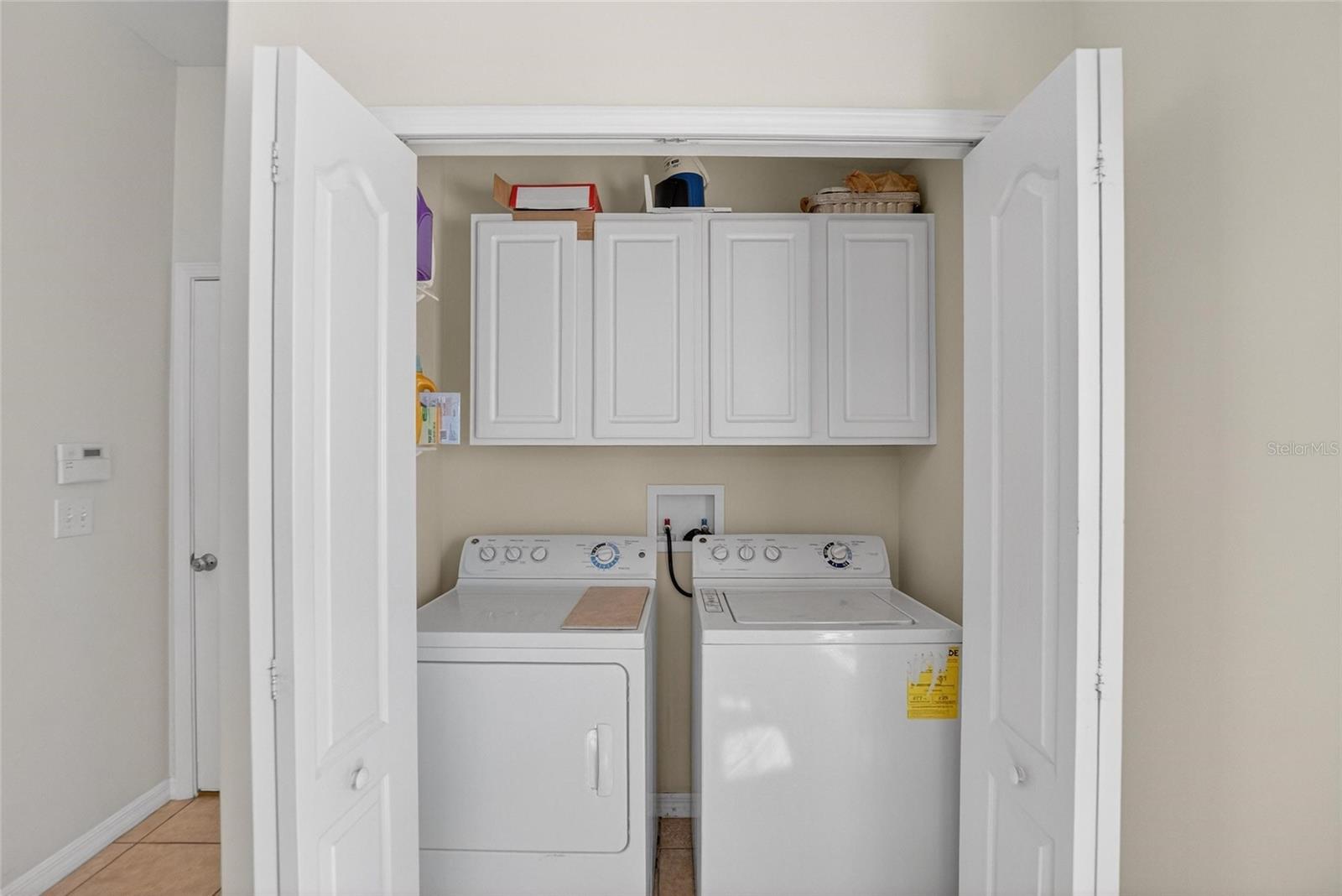 Listing photo id 25 for 10613 Summer Azure Drive