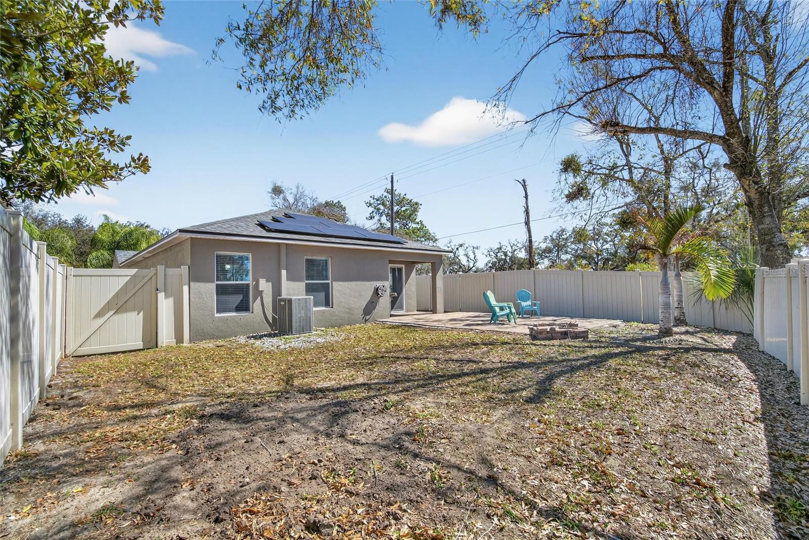 Listing photo id 40 for 10613 Summer Azure Drive