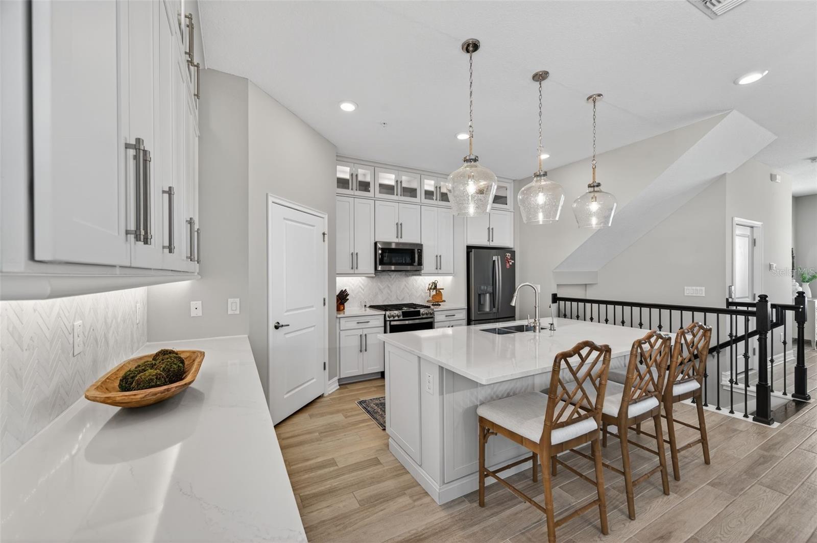 Image 10 of 37 For 5351 Bridge Street 20