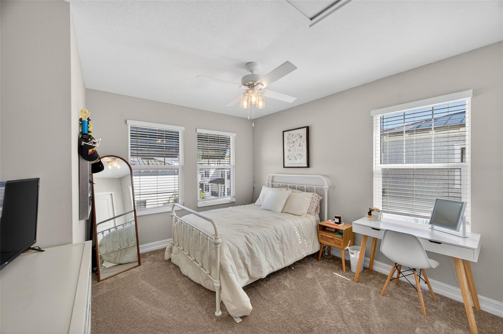 Image 19 of 37 For 5351 Bridge Street 20