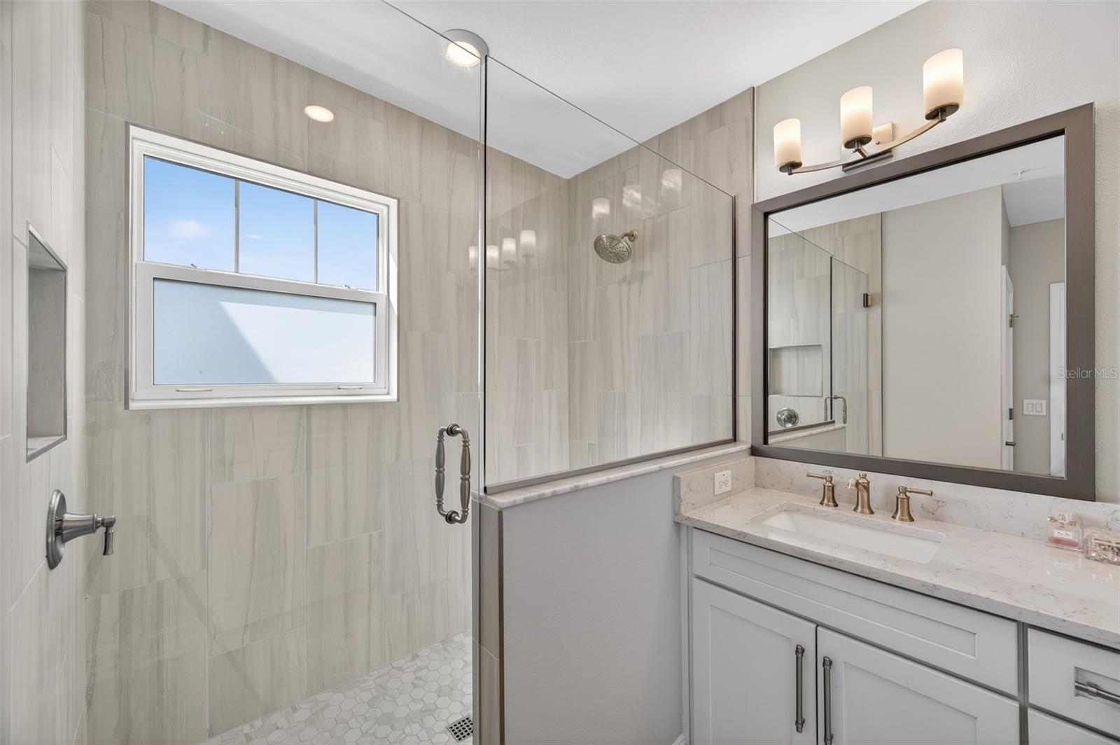 Image 29 of 37 For 5351 Bridge Street 20