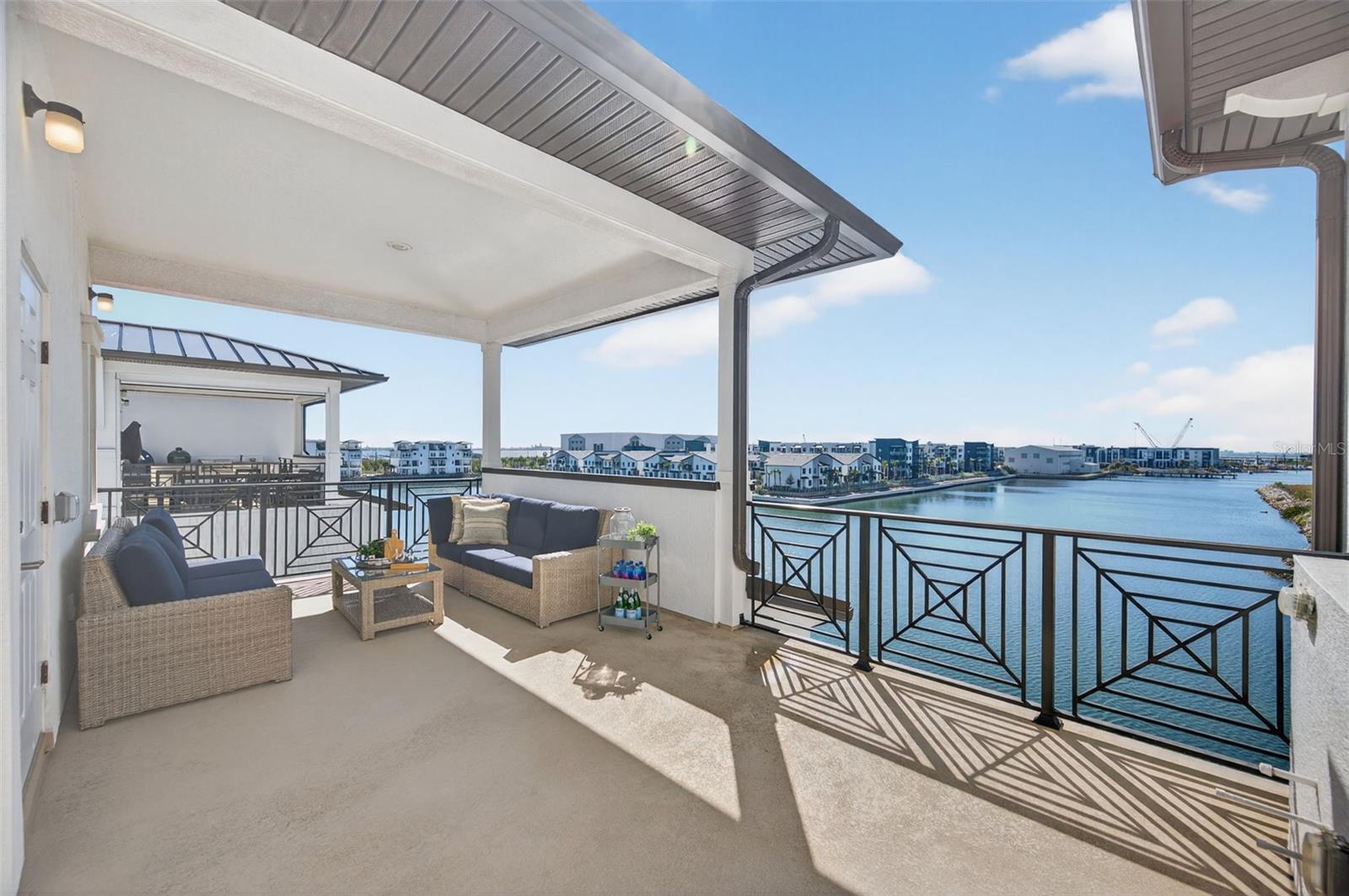 Image 30 of 37 For 5351 Bridge Street 20