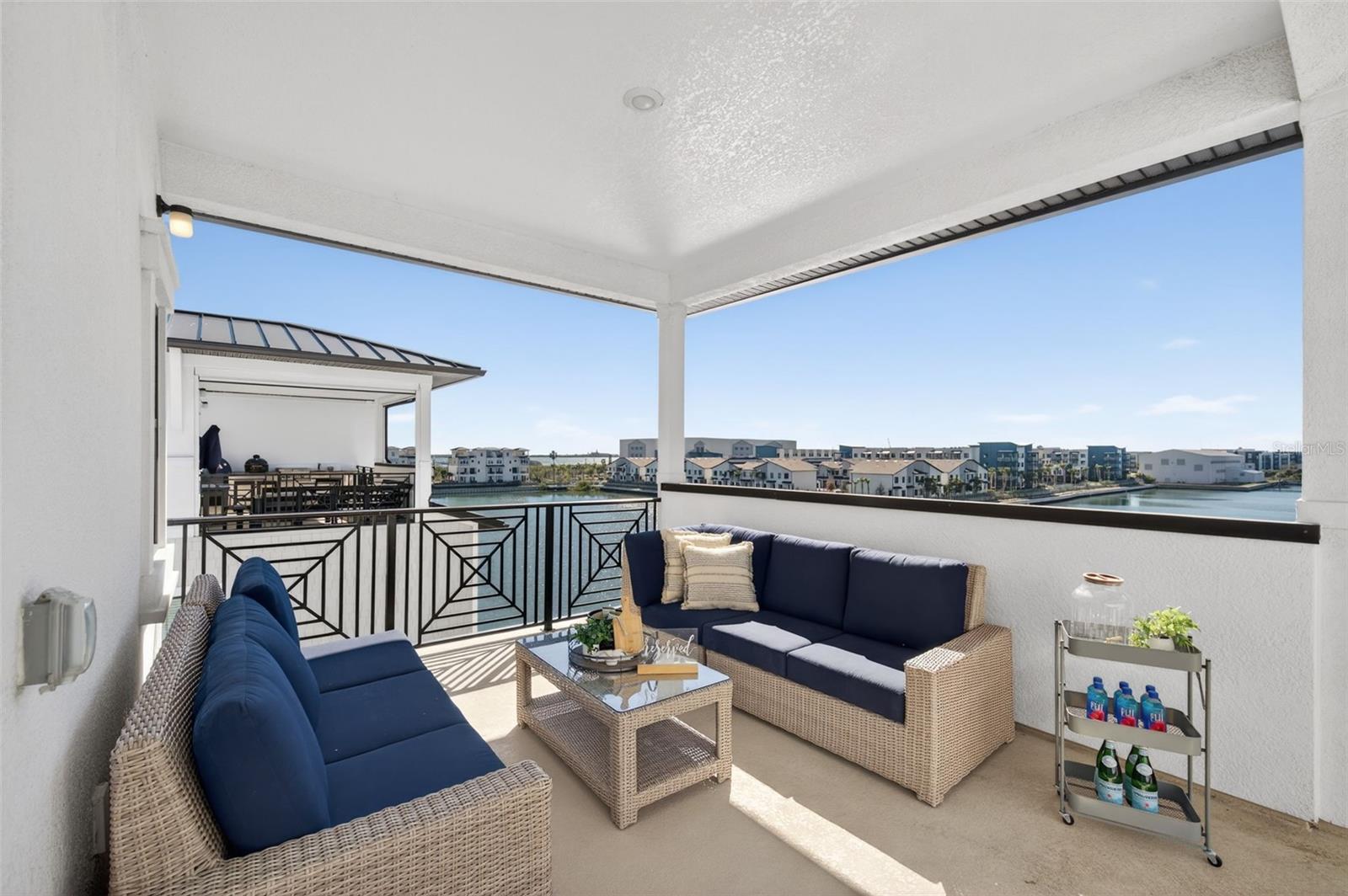 Image 31 of 37 For 5351 Bridge Street 20