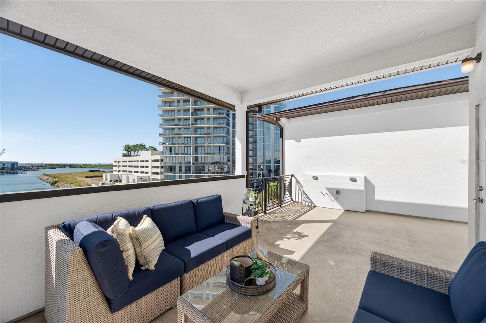 Image 32 of 37 For 5351 Bridge Street 20