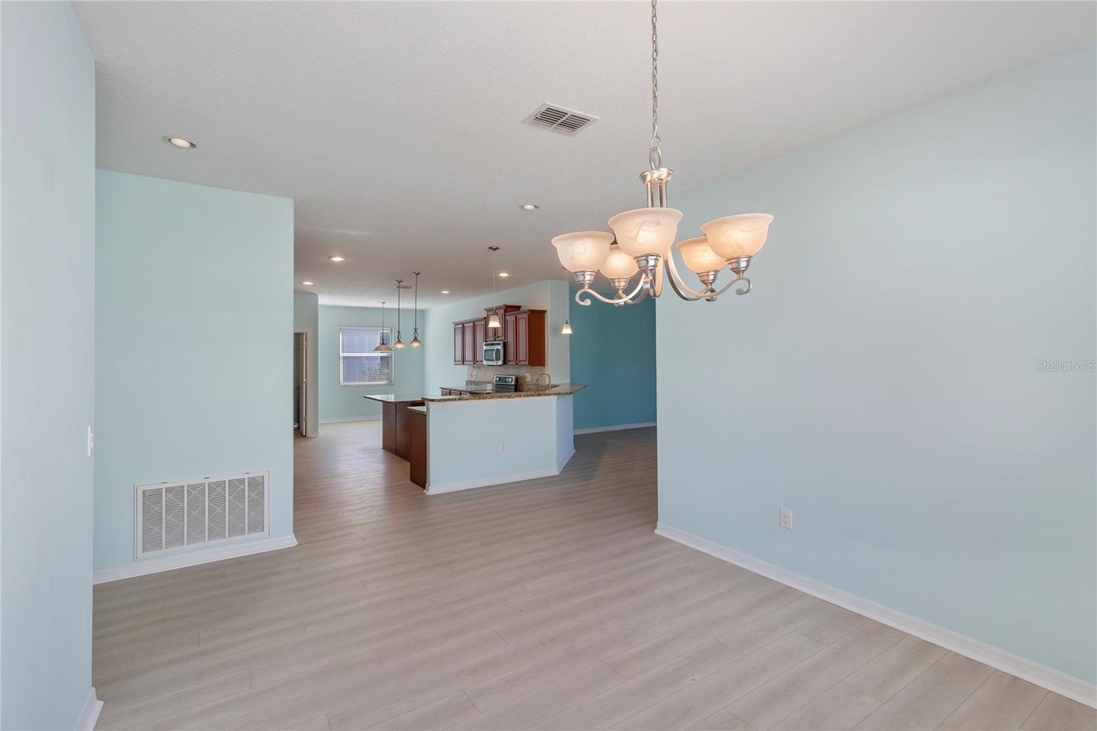 Image 20 of 68 For 2626 Yukon Cliff Drive