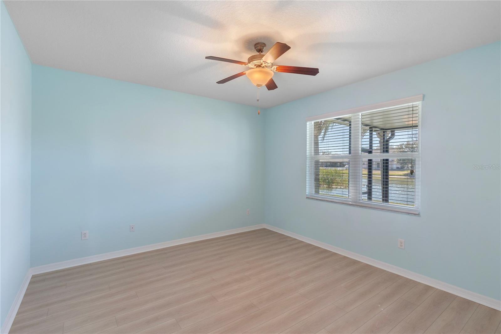 Image 33 of 68 For 2626 Yukon Cliff Drive