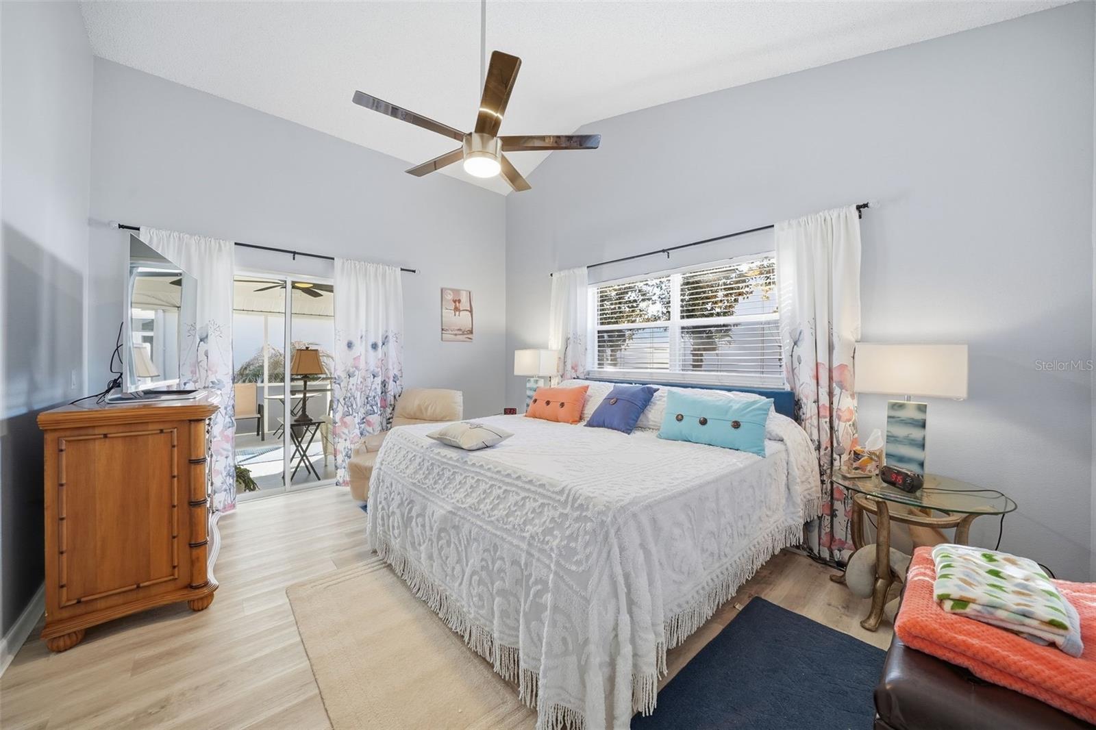 Image 18 of 30 For 11008 Casa Grande