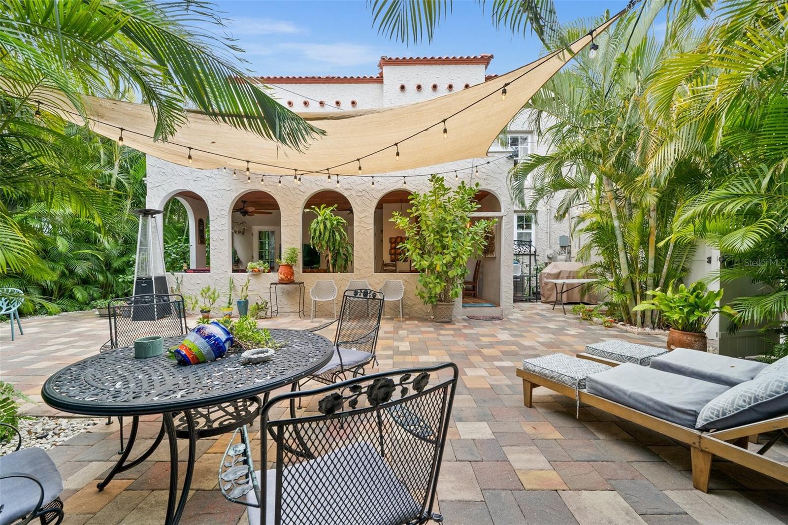 Image 3 of 74 For 325 49th Street N