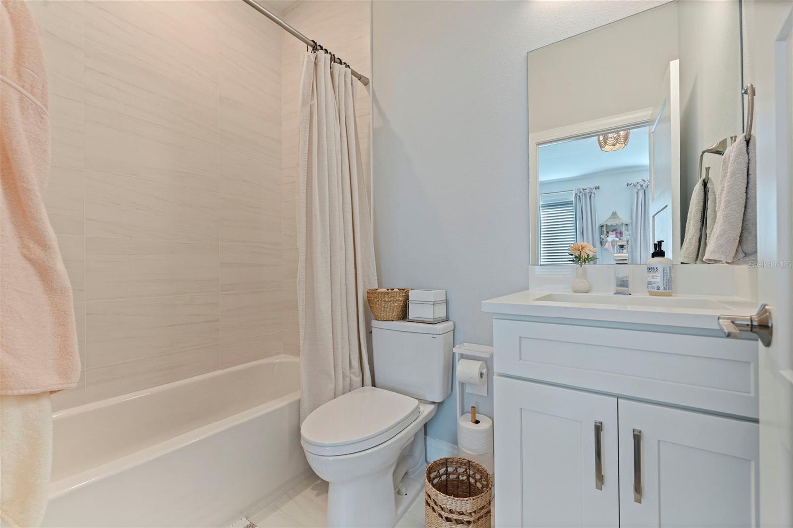 Image 28 of 36 For 4749 Legacy Park Drive