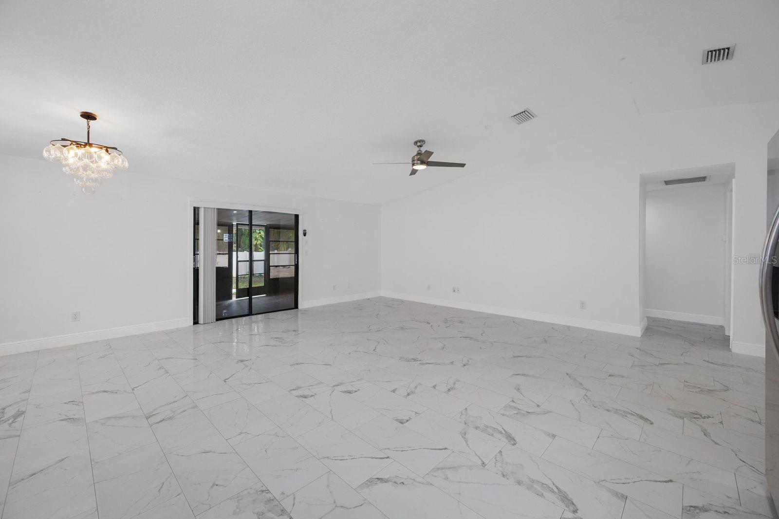 Image 23 of 50 For 12413 Hidden Brook Drive 11