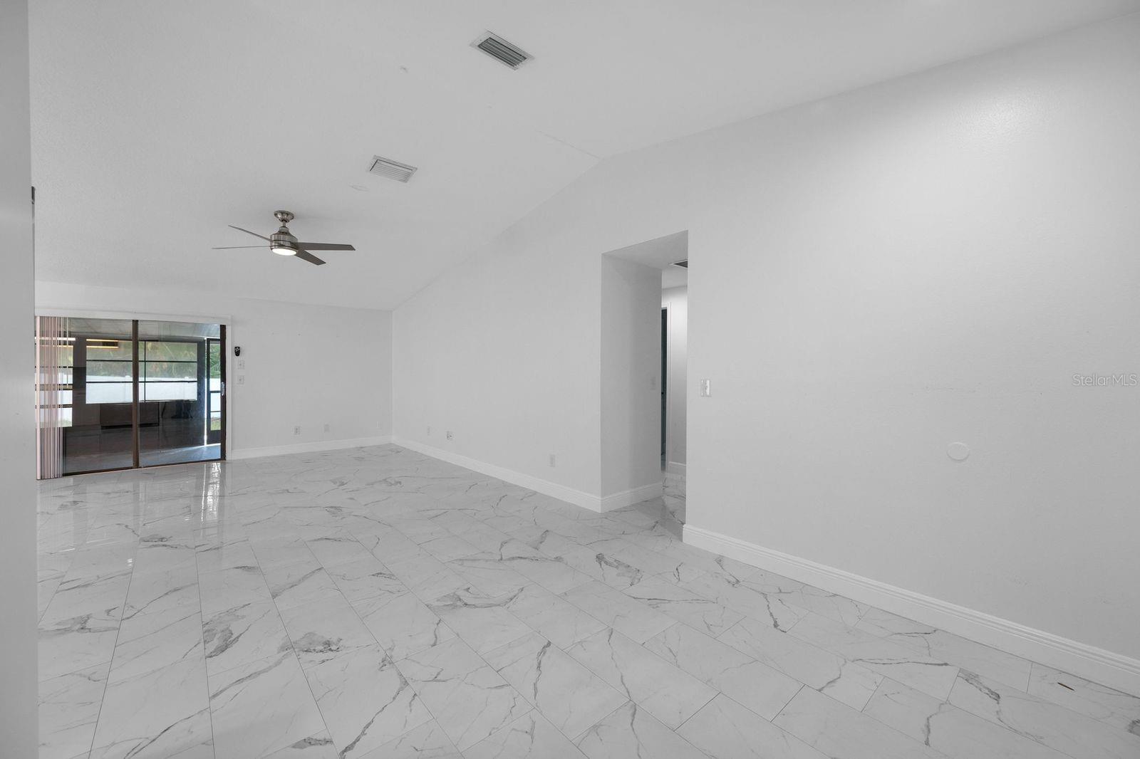 Image 26 of 50 For 12413 Hidden Brook Drive 11