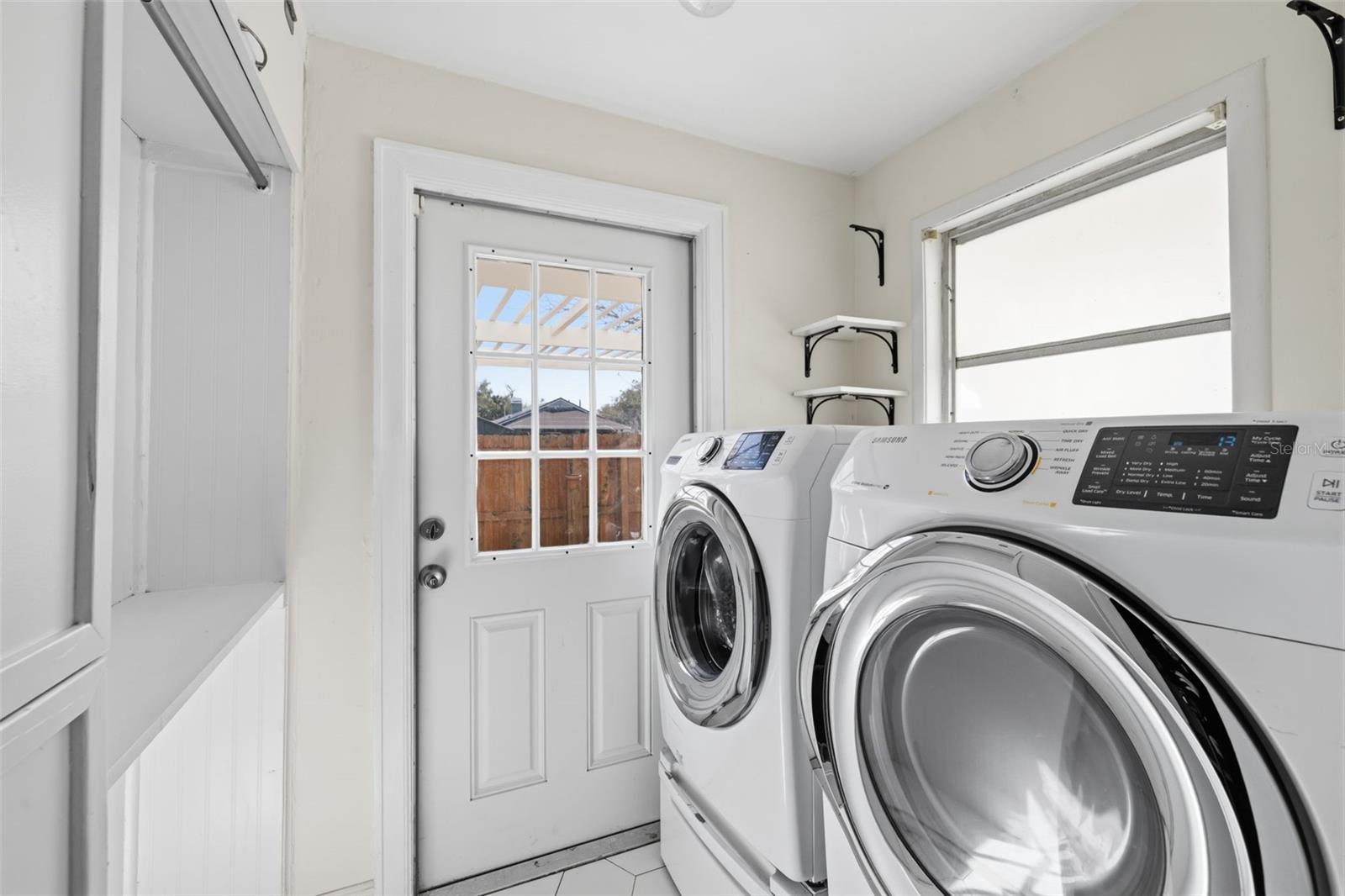 Image 21 of 28 For 6005 Tampa Street