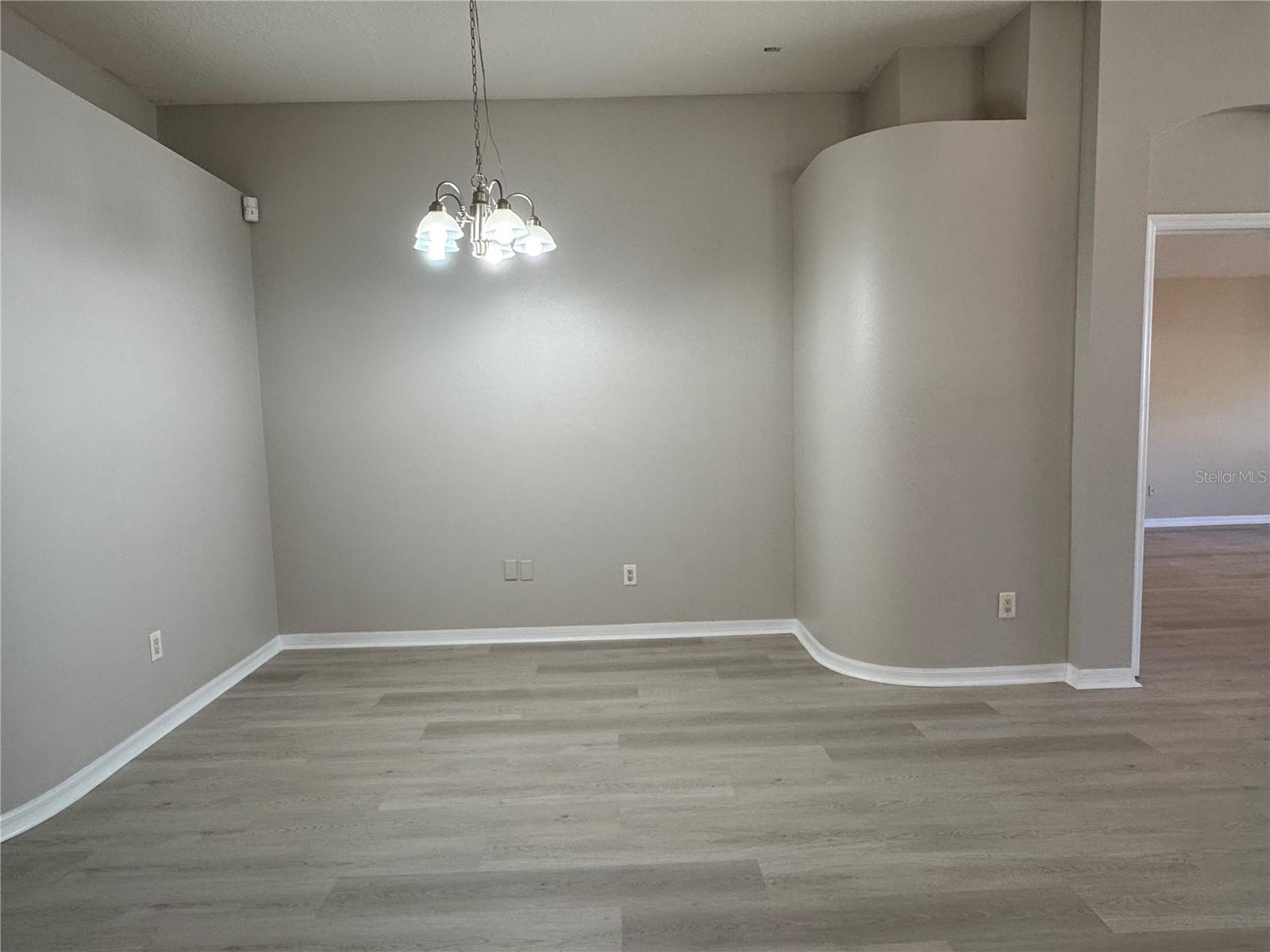 Image 8 of 37 For 1414 Trail Boss Lane