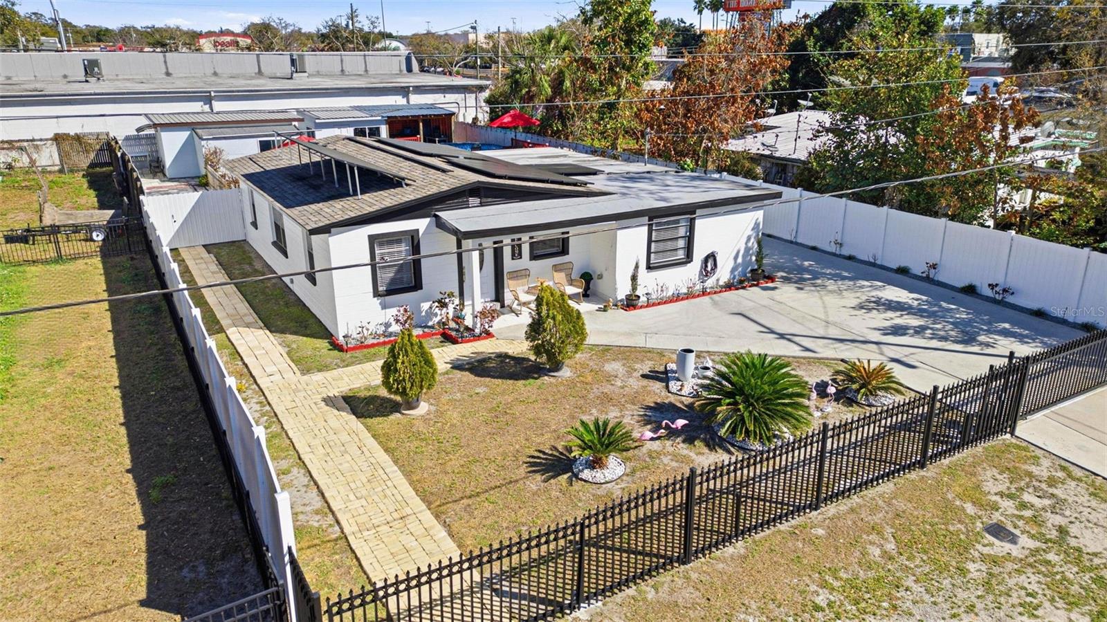 Image 10 of 85 For 8907 Tampa Street