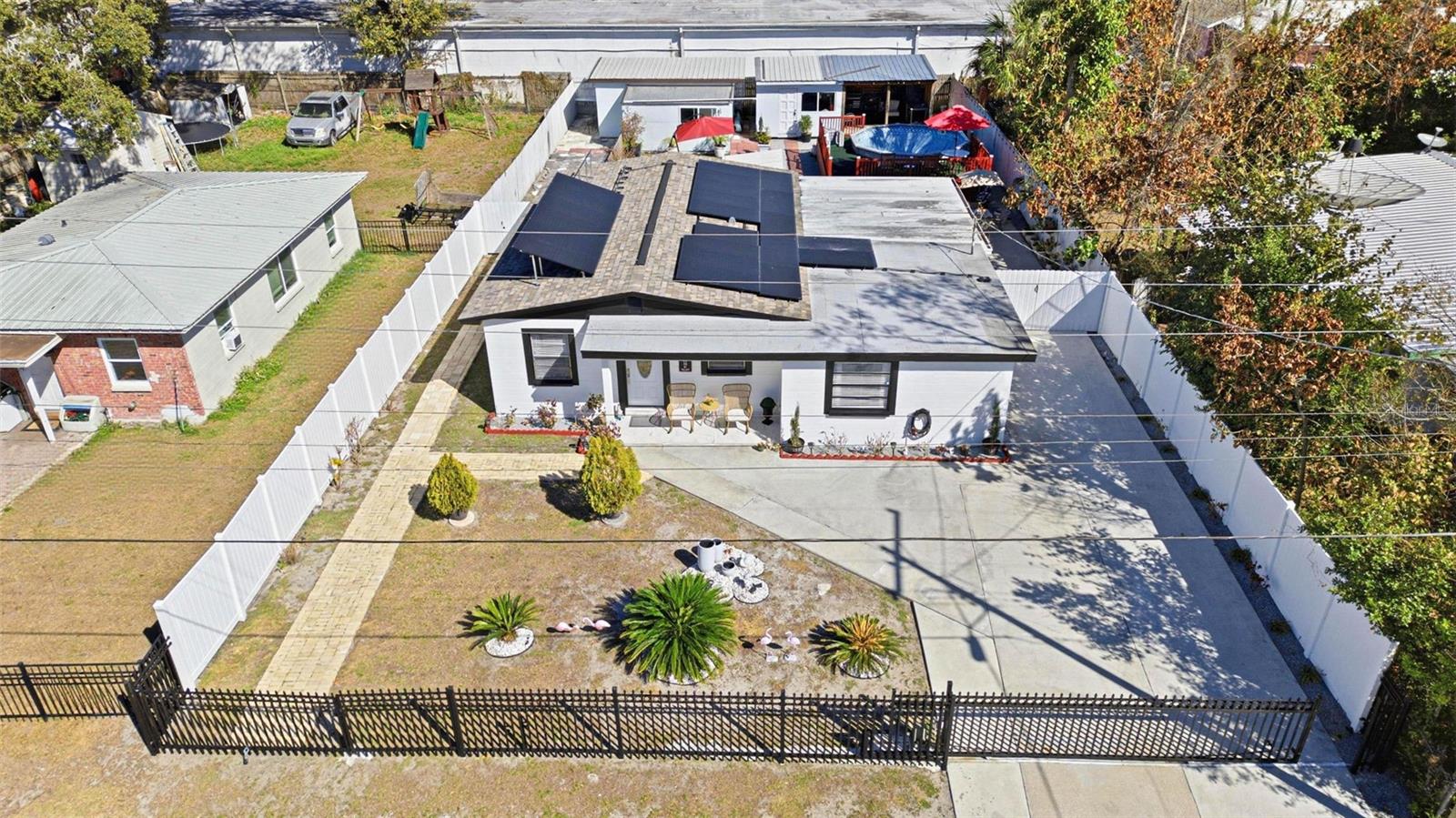 Image 17 of 85 For 8907 Tampa Street