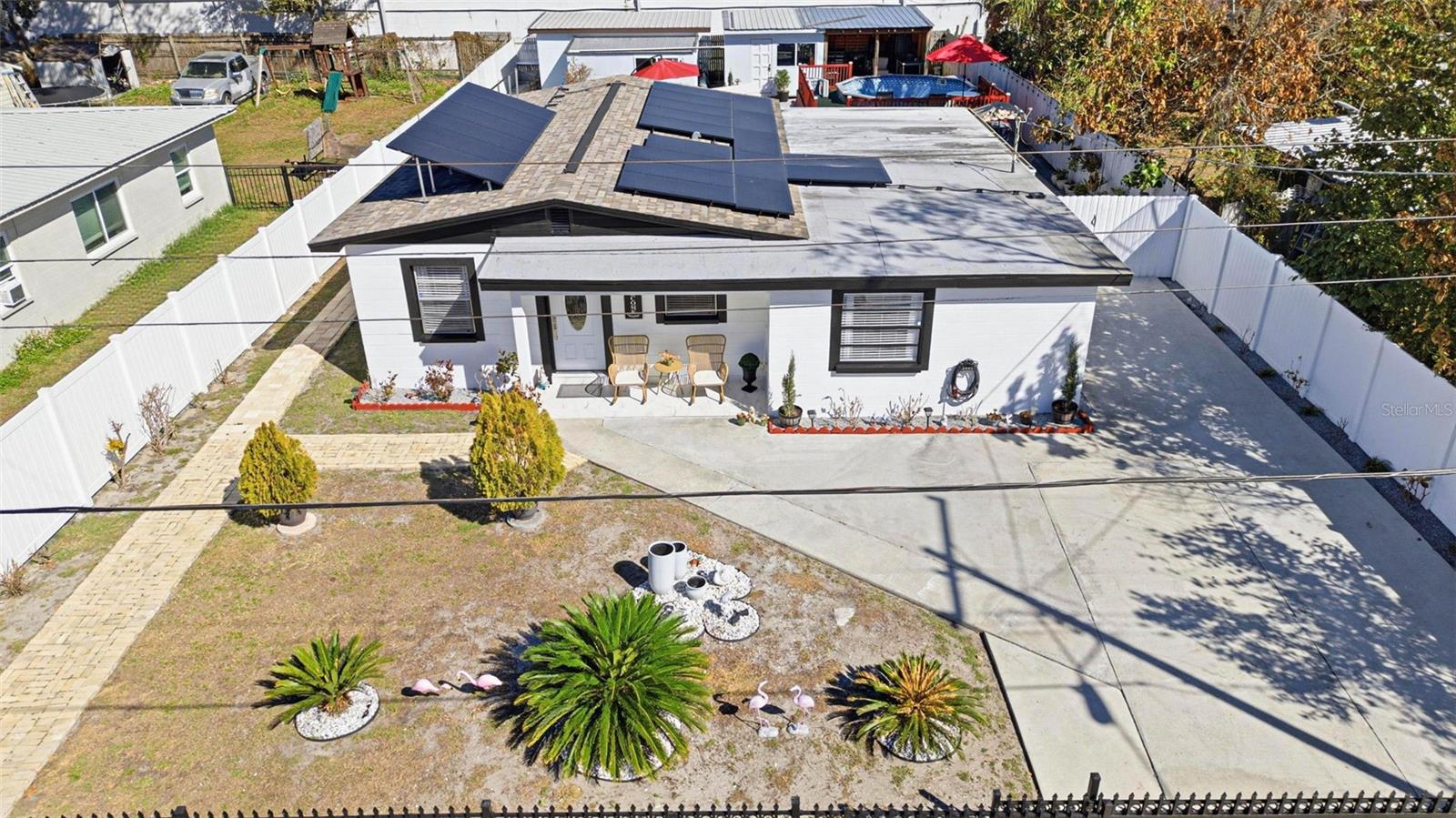 Image 18 of 85 For 8907 Tampa Street