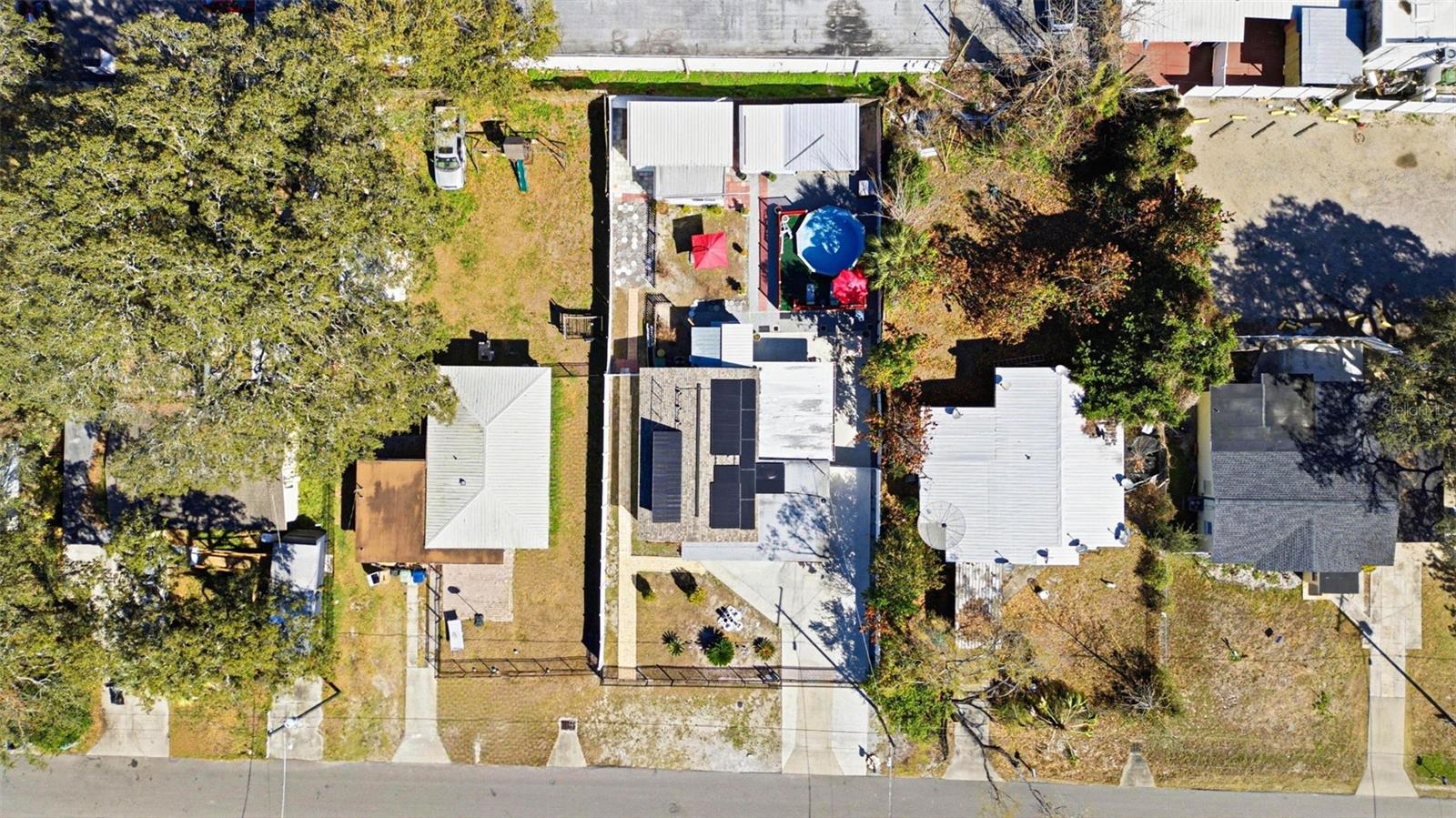 Image 19 of 85 For 8907 Tampa Street