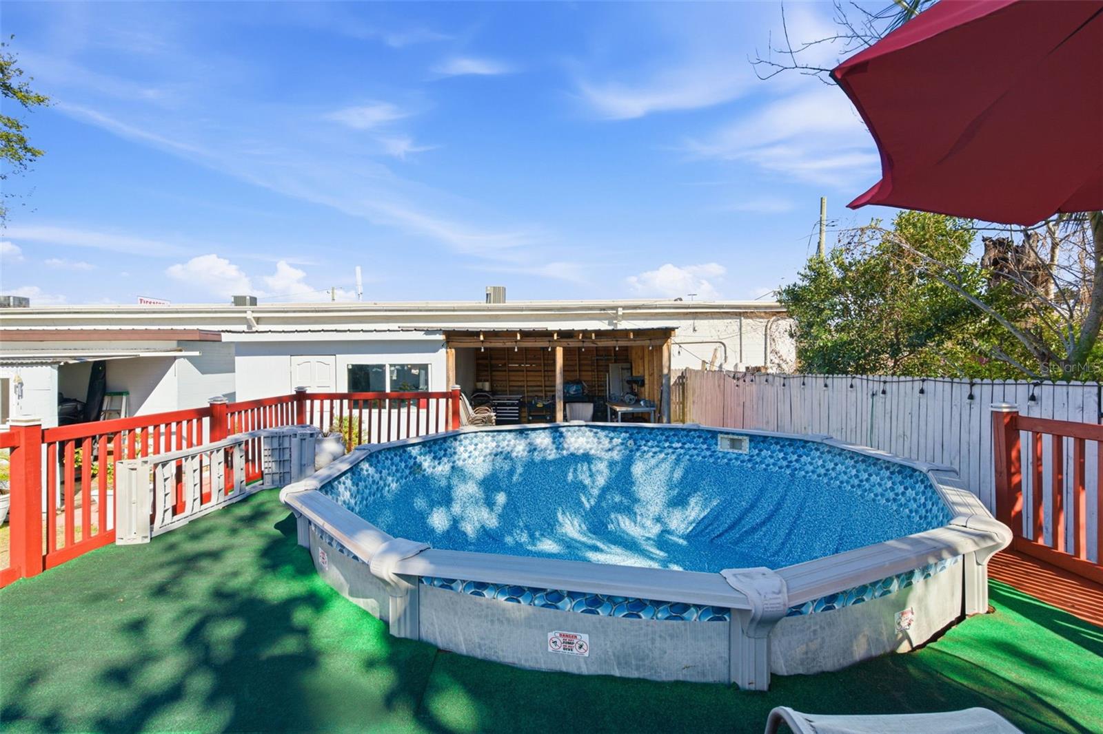 Image 22 of 85 For 8907 Tampa Street