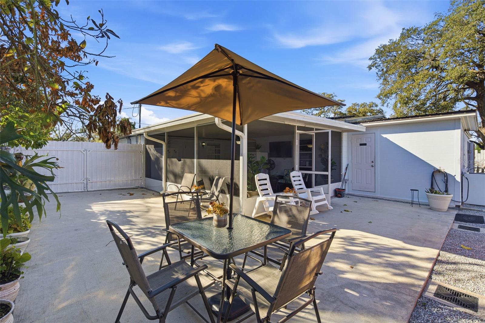 Image 50 of 85 For 8907 Tampa Street