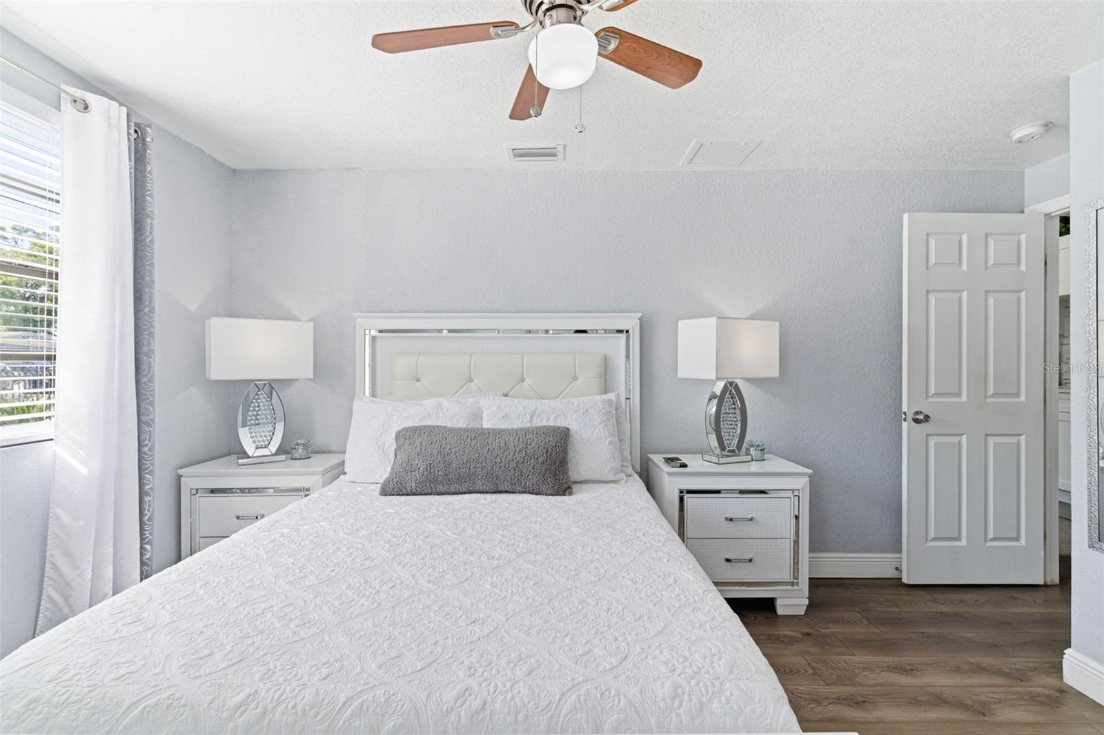 Image 52 of 85 For 8907 Tampa Street