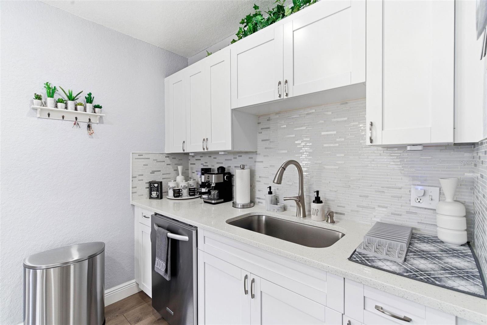 Image 57 of 85 For 8907 Tampa Street