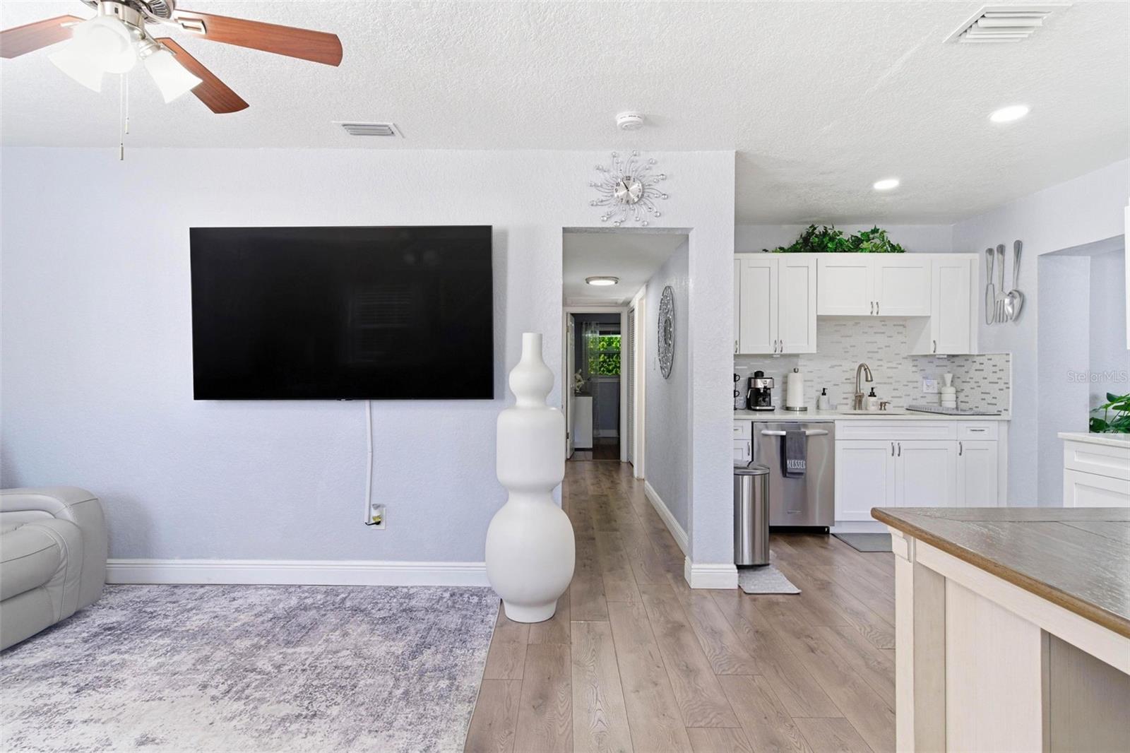 Image 68 of 85 For 8907 Tampa Street