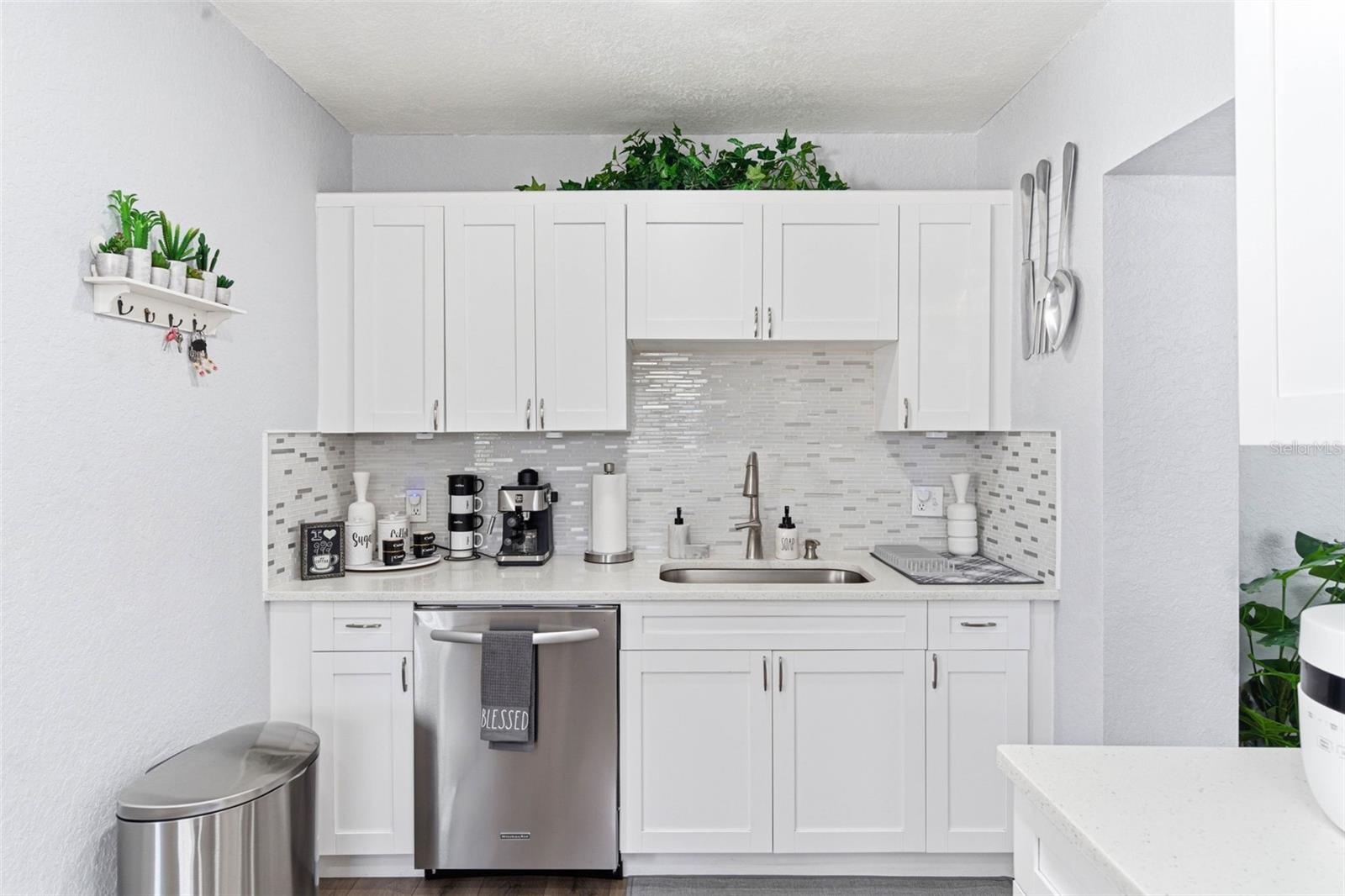 Image 77 of 85 For 8907 Tampa Street