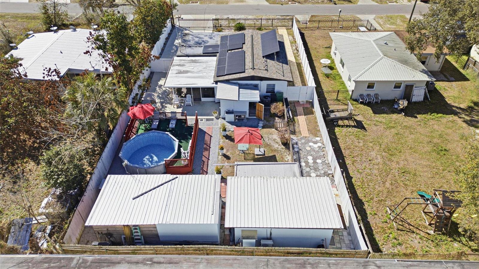 Image 8 of 85 For 8907 Tampa Street